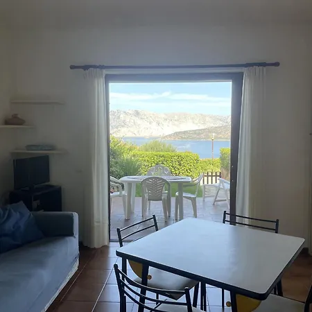 Punta Est - Bilo Giada Pool & 5 Min Mare